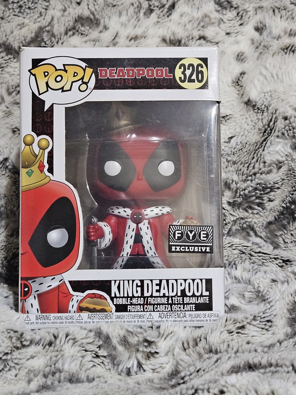 Funko Pop! King Deadpool #326 - Red Collectible Figure (FYE Exclusive)